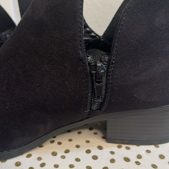 Black Suede Zipper Ankle Boots Sz 8.5 - Picture 5 of 6